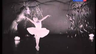 Galina Ulanova Dying Swan 1941 [upl. by Enyleve]