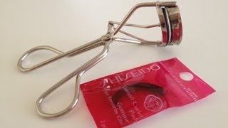 Shu Uemura Eyelash Curler w Shiseido Refill [upl. by Eirameinna]