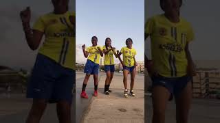 Futbolistas bailando salsa choke [upl. by Hedvige]