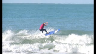 Surfer une planche en mousse avec COCO SURF [upl. by Klimesh]