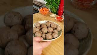 Una locura están que se salen😋 albóndigas en salsa shorst A mi manera recetas  facil recipe [upl. by Tellford23]