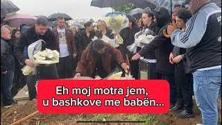 “Ah moj motër u bashkove me babën…” Varroset Gjyljeta Ukella [upl. by Benioff376]