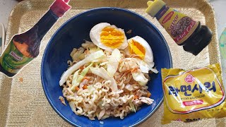 Pancit canton RAMEN Sari Pinoy style recipe [upl. by Abad235]