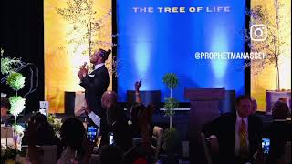 Prophet Manasseh singing at dinner… TREE OF LIFE “School of the Prophets” Gala was so anointed … [upl. by Lesak580]