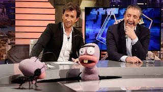 El Hormiguero 30  Josep Pedrerol contesta a las preguntas de Trancas y Barrancas [upl. by Egroej]