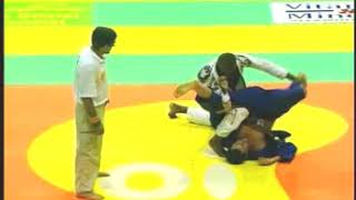 Ronaldo Jacaré Souza vs Roger Gracie Final Absoluto Mundial 2002 [upl. by Delisle]