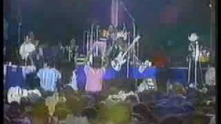 Los Tigres Del Norte  El Bilingue En Vivo 1988avi [upl. by Freeland]