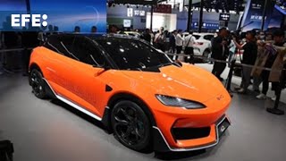 El sector automotor chino exhibe músculo en el Salón del Automóvil de Pekín [upl. by Ueihtam]