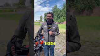 Le dimensioni contano  DUCATI HYPERMOTARD 698 vs KTM 690 SMCR [upl. by Anileuqcaj]