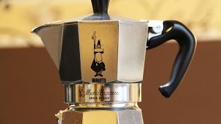 How to use a Bialetti Moka Express [upl. by Aititel75]