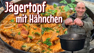 Jägertopf mit Hähnchen aus dem Dutch Oven  Westmünsterland BBQ [upl. by Burkhard360]