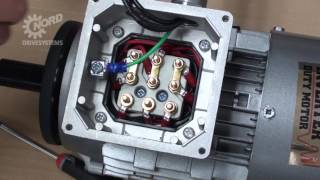 NORD DRIVESYSTEMS  HOWTO  Change Motor Rotation Direction [upl. by Chlores752]