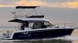 Jeanneau Merry Fisher 1095 Flybridge  sea test at Morgan Marine  July 2021 [upl. by Anilec]