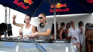 Dimitri Vegas amp Like Mike Live  The Gansevoort Hotel in Miami 9510 [upl. by Anselm]