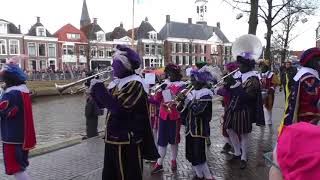 Landelijke intocht Sinterklaas in Dokkum [upl. by Siuqramed]