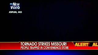 VIDEO People Trapped in Convenience Store During Missouri Tornado [upl. by Jammie877]