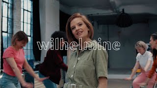 Wilhelmine  Komm wie du bist Offizielles Video mit Lyrics [upl. by Bachman]