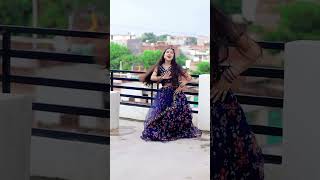 kamar Teri left right hale dance youtubeshorts spinxokhushi [upl. by Eihpos544]