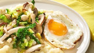 Recette Purée de célerirave champignons poêlés et œuf au plat  Colruyt [upl. by Annahsor]