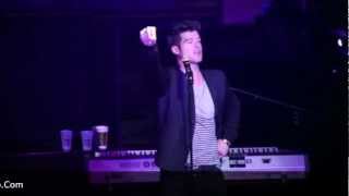 quotLOST WITHOUT YOUquot Robin Thicke live CHICAGO [upl. by Ylurt]