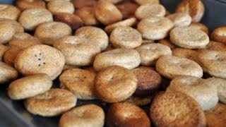 Galletas de Inca  Galletes doli  Recetas Mallorquinas [upl. by Aniarrol845]