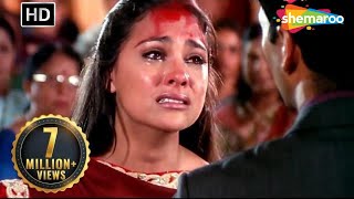 किसी और की खुशी के लिए तुम अपनी जिंदगी बरबाद नहीं कर सकती  Andaaz  Lara Dutta Movie [upl. by Llevra]