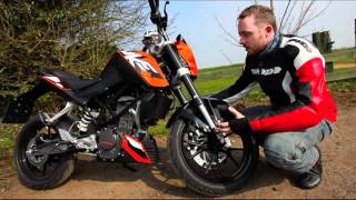 KTM 125 Duke first ride [upl. by Rabin]