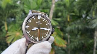 Damasko DS30 Watch  Olive [upl. by Rozina]