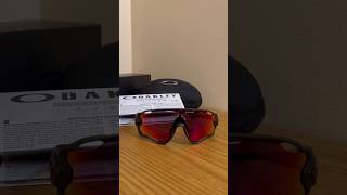 Oakley Jawbreaker unboxing oakley oakleysunglasses oakleyprizm jawbreaker [upl. by Hanoj287]