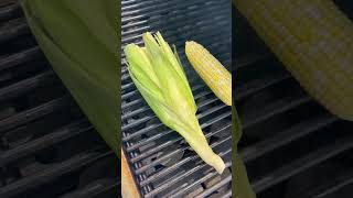 How to BBQ Corn in Husk  Broil King [upl. by Suhpoelc]