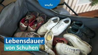 Gegen die WegwerfMentalität Schuhe reparieren statt wegwerfen  Umschau  MDR [upl. by Garbe70]