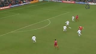 Steven Gerrard thunderous longrange goal vs Man Utd  No chance for Fabien Barthez [upl. by Hook990]