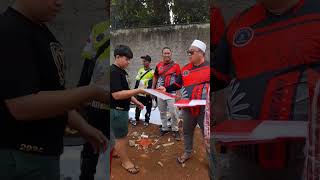 Putra betawi sawer layangan ke bocil jaksel layangan musimlayangan [upl. by Enrobialc]