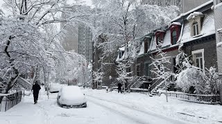 Heavy SNOW in Montreal Canada 🇨🇦 4K Snow falling video [upl. by Akirdnwahs510]