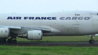 Boeing 747428FERSCD Air France Cargo taxiing at GillotFMEERUN [upl. by Saw430]