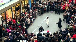 A Surprise at Samji mall Insadong in Seoul 인사동 쌈지길 플래시몹  Brindisi La Traviata 축배의 노래 [upl. by Scottie44]