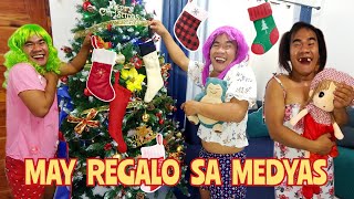 Ang Medyas na may Regalo  Madam Sonya Funny Video [upl. by Rhyner339]