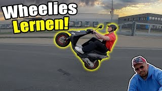 EINFACH WHEELIES LERNEN auf dem Roller  Motovlog  Jac [upl. by Sibby]