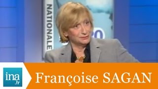 Françoise Sagan quotDerrière l épaulequot  Archive INA [upl. by Tyler]