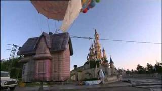 The balloon off the movie Up in Disneyland Resort Paris [upl. by Nepean]