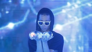 Crystal ball performance Contact Juggling Amazing Performer [upl. by Meingolda]