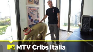 Antonio Cassano e Carolina Marcialis trofei medaglie e tapiro doro gigante  MTV Cribs Italia 2 [upl. by Enia]