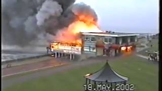 Hunstanton pier fire 18 may 2002 [upl. by Balcer]