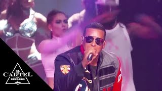 Daddy Yankee  Despacito Hula Hoop y La Rompe Corazones en Billboards 2017 Live [upl. by Azer]