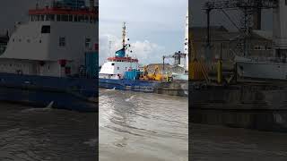 Dredging river Waveney harbour sailing dredging suffolk Please subscribeThank you 👍 [upl. by Neumark288]