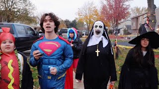 TRICK OR TREAT Halloween vlog [upl. by Cart]