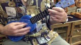 Maccaferri Islander RARE Blue Color Plastic Ukulele 1039  Ukulele Manai Tokyo [upl. by Olly863]