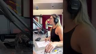 Juliana Molino na Rádio Mix FM SP 1063 Shorts [upl. by Amahcen]