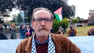 Corteo 25 aprile a Roma un manifestante pro Palestina Mi hanno buttato pomodori addosso [upl. by Anitnatsnok305]