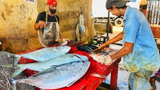 WoW Rural Village Srilankan Fishermen Perfect Fish Cutting Life [upl. by Rena]